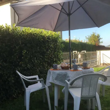 Sabry Lägenhet San Giuliano Terme